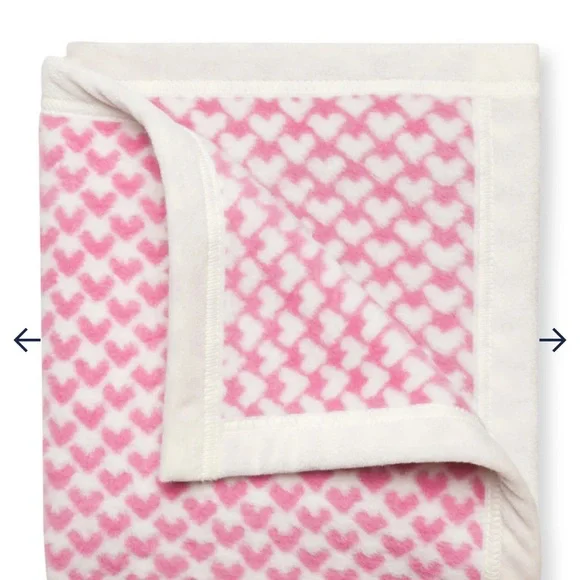 Chappywrap All My Heart Bubblegum Mini Blanket - Picture 3 of 3